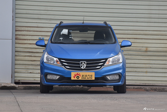 2017款宝骏310 1.5L自动时尚型