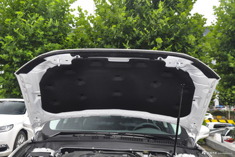 2013款蒙迪欧2.0T自动200豪华型