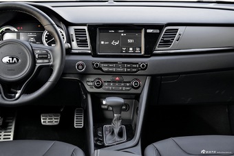 2017款极睿1.6L自动旗舰版