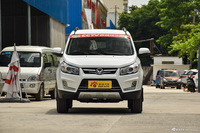 2016款北汽幻速S3 1.5L手动舒适型 朱鹭白