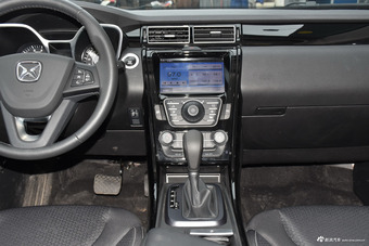 2016款驭胜S330 1.5T自动两驱舒适版