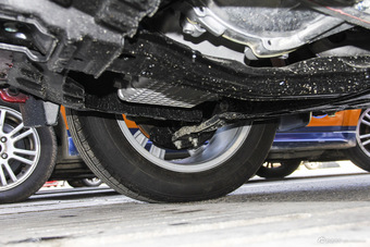 2016款瑞虎3 1.6L手动智尚版