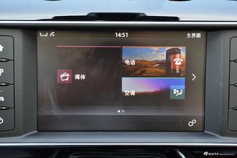 2017款捷豹XE R-SPORT 2.0T自动i4 Ti (200PS)