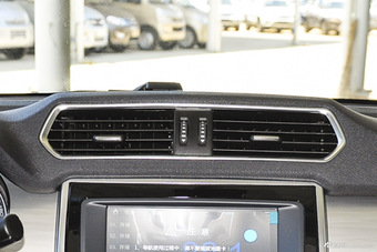 2016款哈弗H2 1.5T自动两驱精英型 经典黑