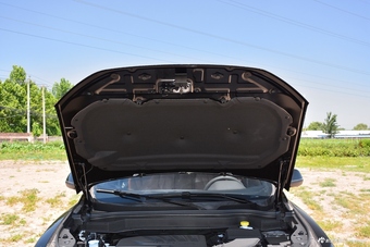 2018款哈弗H6 换代蓝标 1.5T自动超豪型