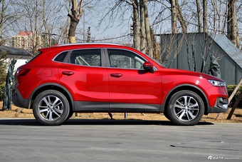2017款宝沃BX5 1.8T自动四驱尊享型