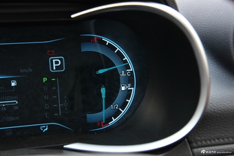 2017款凯翼X3 1.6L自动发烧友版