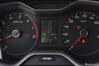 2018款宝骏310W 1.5L自动时尚型