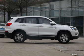 2016款长安CS75 1.8T自动精英型国5