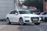 2017款奥迪A4L 2.0T自动40TFSI风尚型 