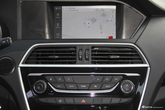  2017款猎豹CS10 2.0T手动卓越型