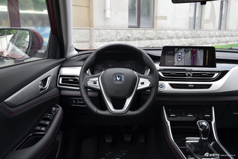 2018款长安CS75 1.5T手动雅智型