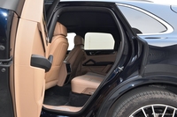 2018款卡宴3.0T自动