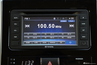 2016款兰德酷路泽4.0L自动V6中东低配版