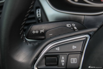 2017款奥迪A6L 1.8T自动TFSI技术型