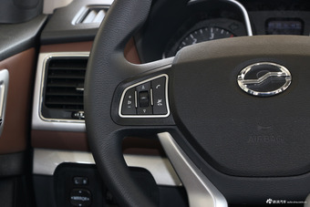 2018款领主2.5T手动柴油大双两驱豪华型