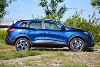 2017款科雷嘉2.0L自动豪华版