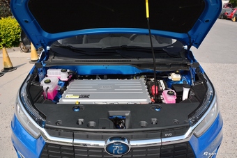 2018款比亚迪元EV360 智联尚酷型图片