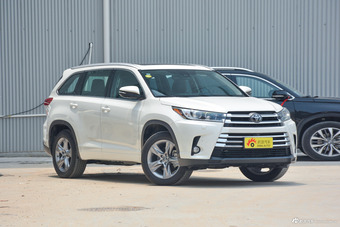 2018款汉兰达2.0T自动四驱至尊版7座