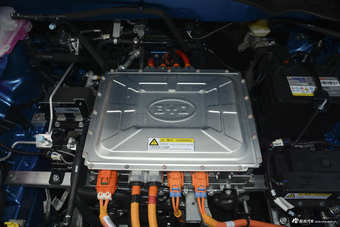 2018款比亚迪元EV360 智联炫酷型