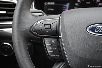 2017款金牛座改款1.5T自动豪华型EcoBoost 180