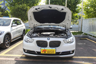 2015款宝马5系GT 2.0T自动528i豪华型