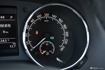 2017款斯柯达YETI 1.4T自动280TSI兄弟版