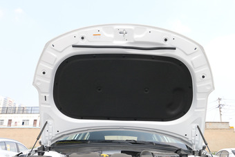 2017款起亚K5 2.0L自动15周年特别版LUX