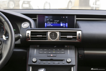 2015款雷克萨斯IS 2.0T自动200t F SPORT