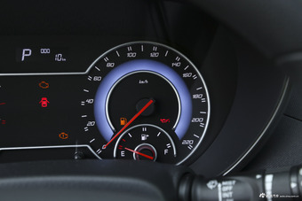 2017款福美来F7 1.5T 7座自动舒适型