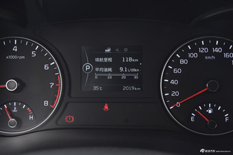 2016款起亚K5 1.6T自动LUXURY