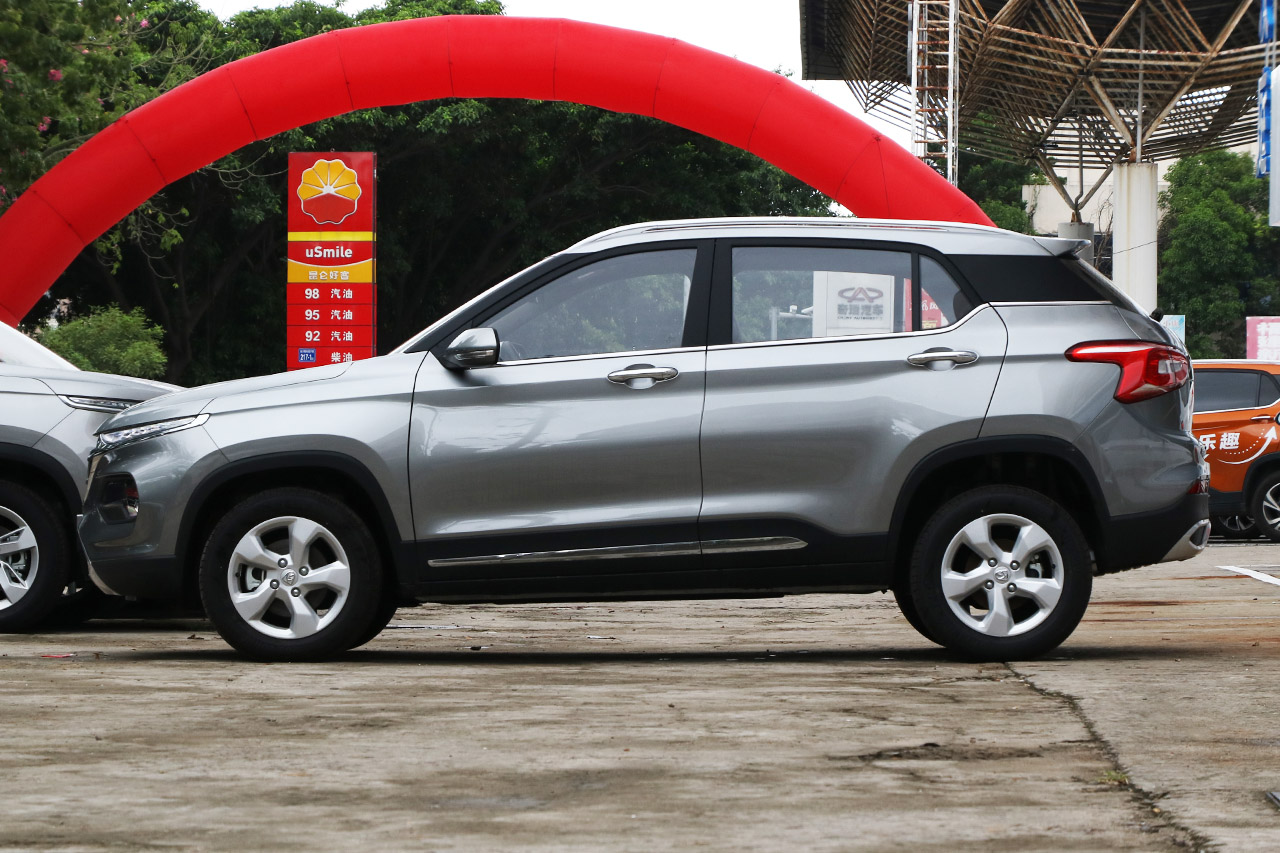 2017款宝骏510 1.5L自动时尚型