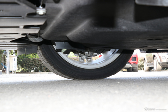 2019款捷豹XEL 2.0T自动200PS尊享版