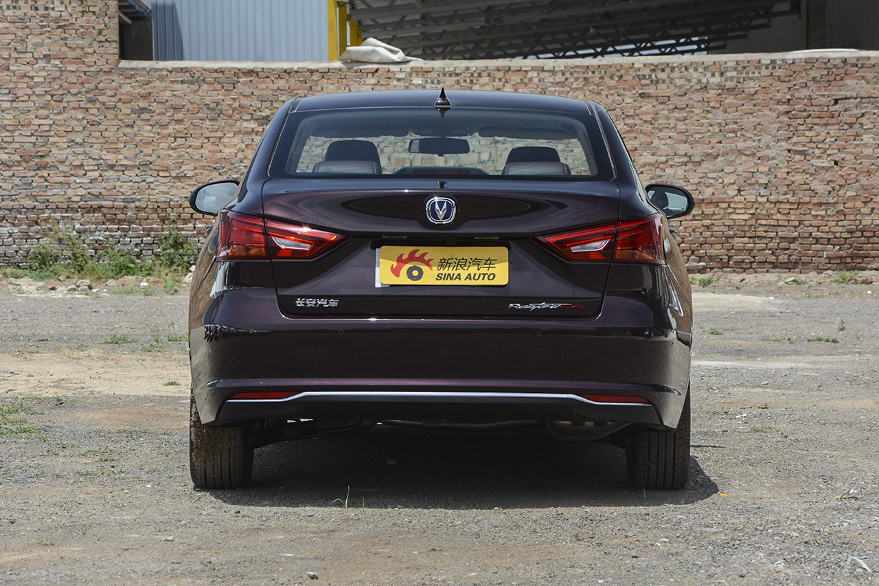 2018款睿骋CC1.5T手动典雅型