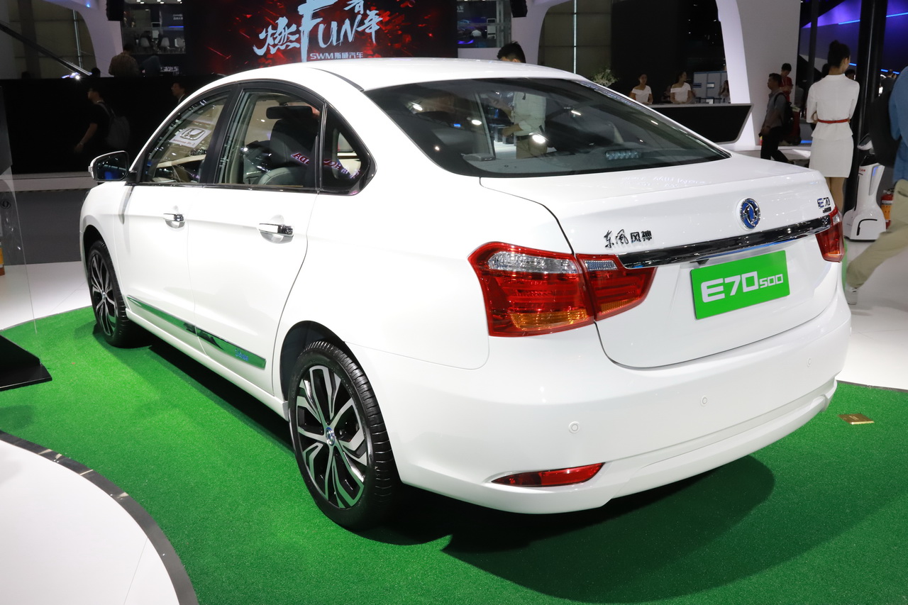 2018广州车展实拍：风神E70新能源