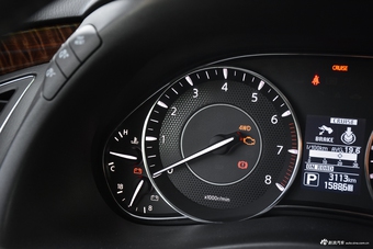 2018款途乐5.6L自动标准型