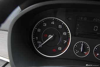 2017款宝沃BX5 20TGDI 1.4T自动两驱新锐型