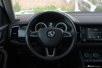 2017款柯迪亚克1.8T自动330TSI两驱豪华版7座