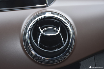 2016款昌河Q25 1.5L手动乐惠版 炫酷白