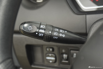 2016款哈弗H1 1.5L手动舒适型红标