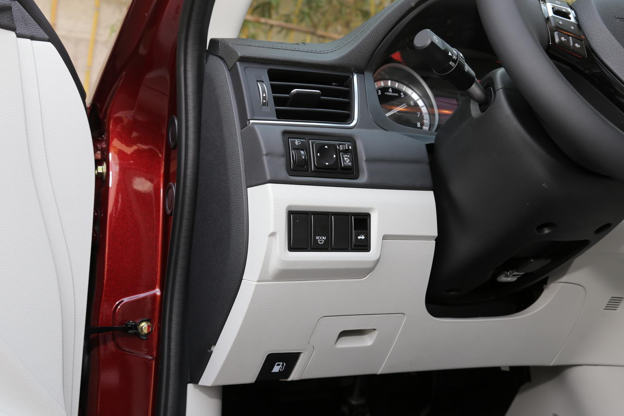 2017款景逸S50 1.6L自动旗舰型