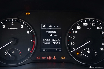 2017款悦纳RV 1.4L自动活力版SPORT