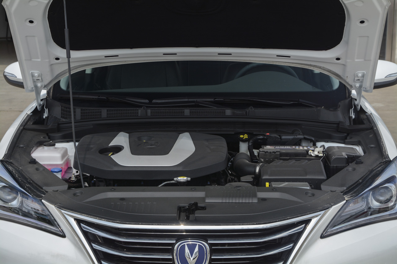  2018款逸动1.6L GDI自动时尚型