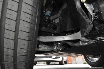 2017款奥迪Q5 2.0T自动40TFSI技术型