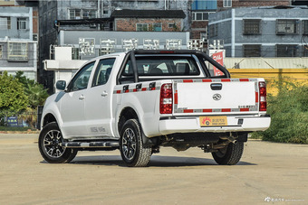 2017款黄海N1S 2.8T手动柴油两驱运动版JE493ZLQ4CB