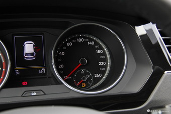 2017款途观L 1.8T自动两驱舒适版330TSI