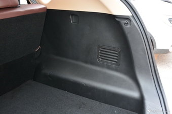 2017款宝骏560 1.5T DCT旗舰型