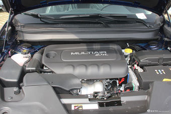 2016款自由光2.4L自动75周年致敬版 