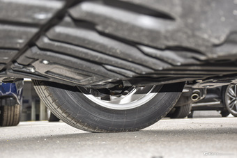 2016款英菲尼迪Q50L 2.0T自动悦享版