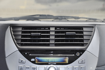 2013款奥拓1.0L自动豪华型